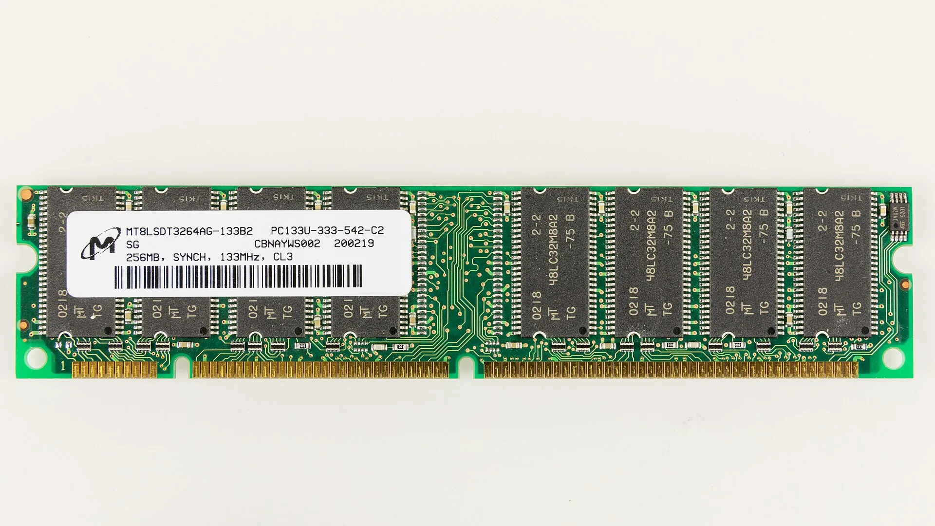 Micron memory module close-up as Micron posts record 133 billion revenue year