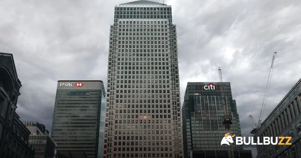 HSBC building in Canary Wharf as Polymarket takes bets on HSBC and Lloyds failing