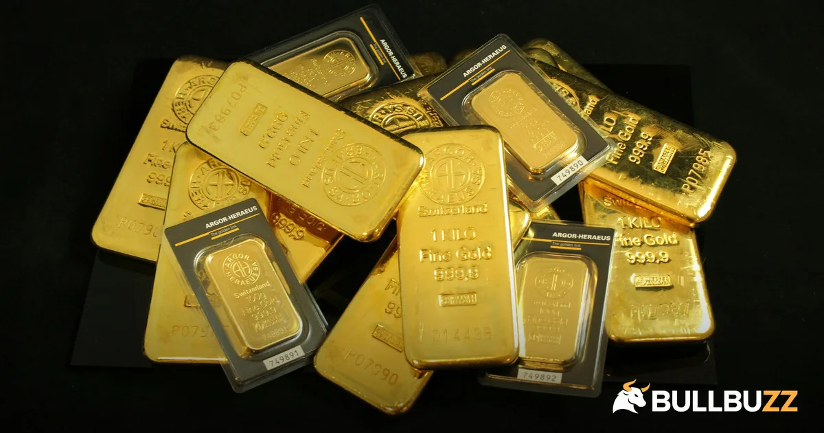 Malaysia gold price 24K spot-equivalent at RM550.98 per gram beside real bullion bars