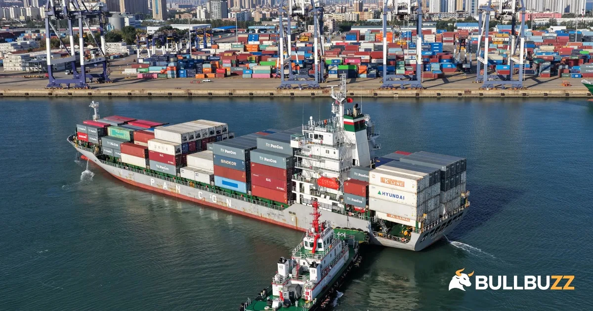 China GDP growth rebounds to 4.5% as exports surge