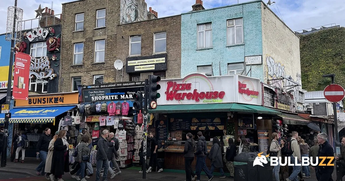 UK consumer confidence falls 11 points ahead of the Budget