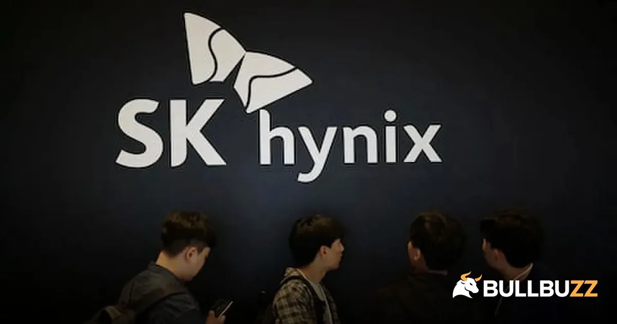 SK hynix shareholder returns report illustrated by visitors beneath the company logo